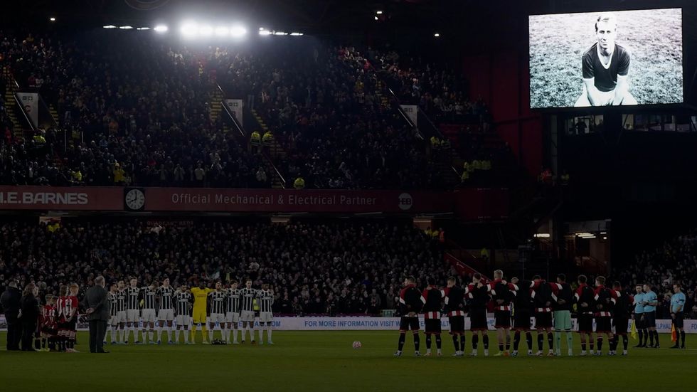 Manchester United vs Man City to kick-off at 3.30pm live on Sky Sports on  Super Sunday, Football News