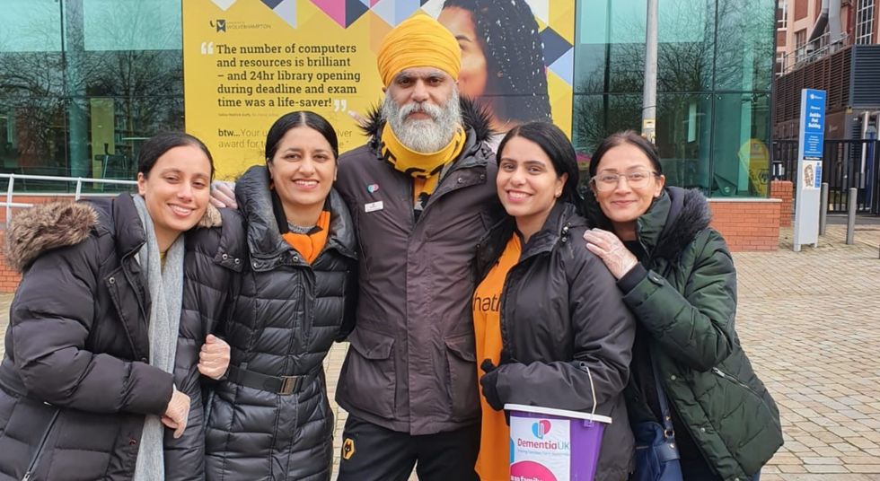 Wolves fan to walk 125 miles from Molineux to Stamford Bridge for charity