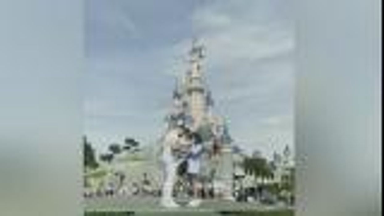 Man gets furiously rejected after proposing to girlfriend in McDonald's: "Is that how much I mean to you?"