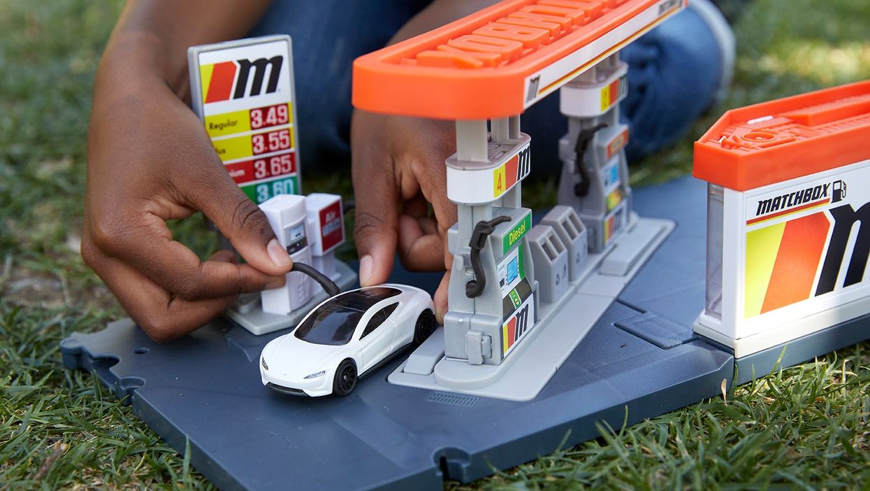 Matchbox charging station