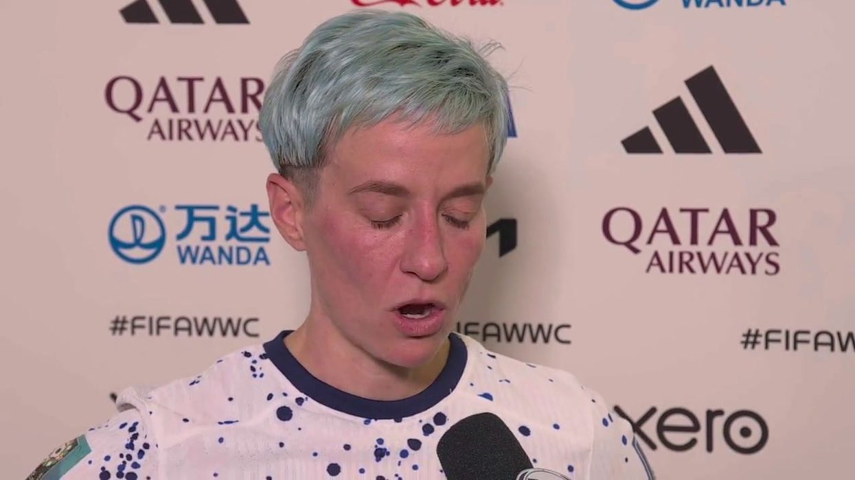 Old Megan Rapinoe autograph video has men raging about her all over again