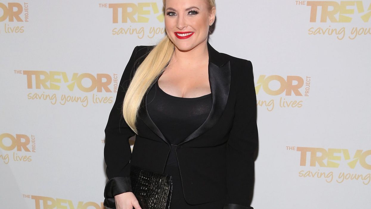 Meghan McCain defends new hair style