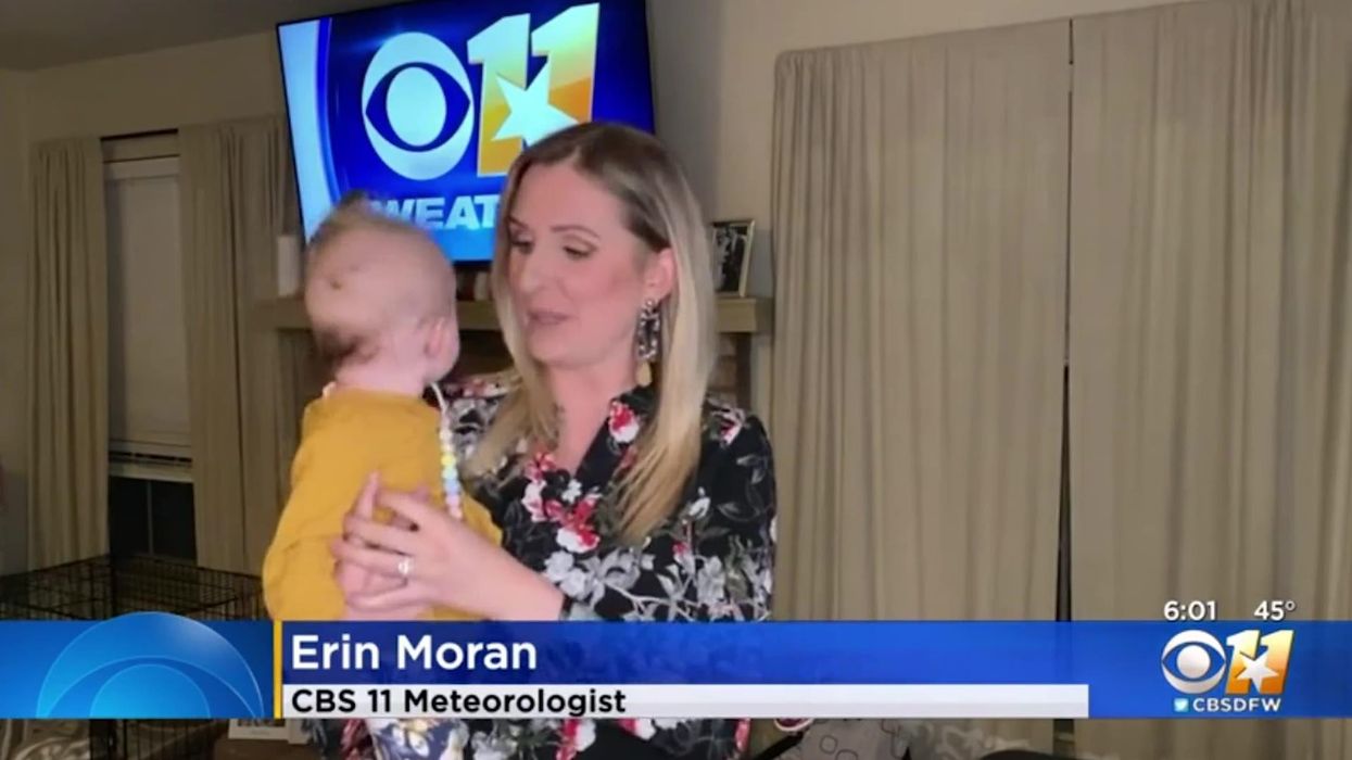 Meteorologist melts hearts by presenting forecast with newborn baby