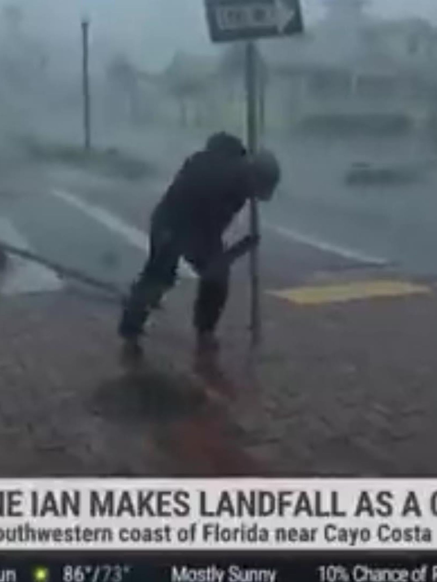 Meteorologist hit by flying tree branch while covering Hurricane Ian