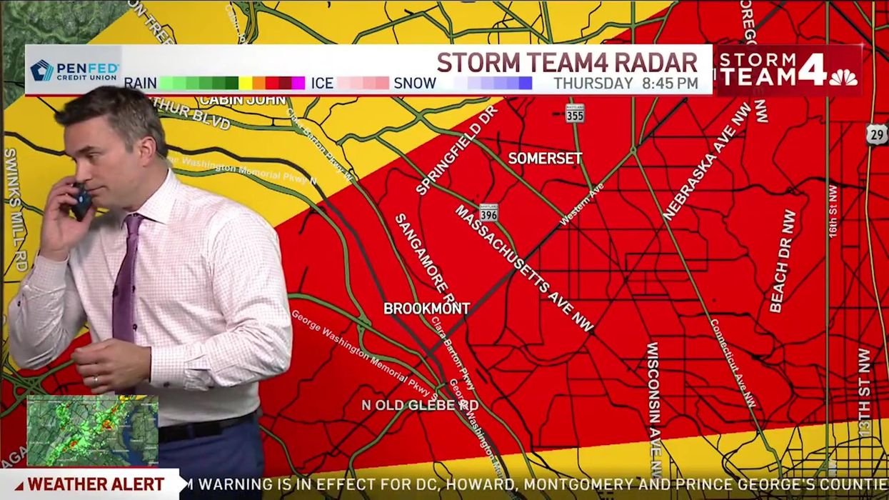 Meteorologist calls his kids while on air after realising their home is in tornado's path