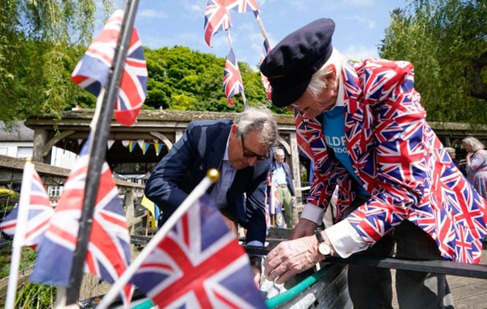 Michael Stanley charity row