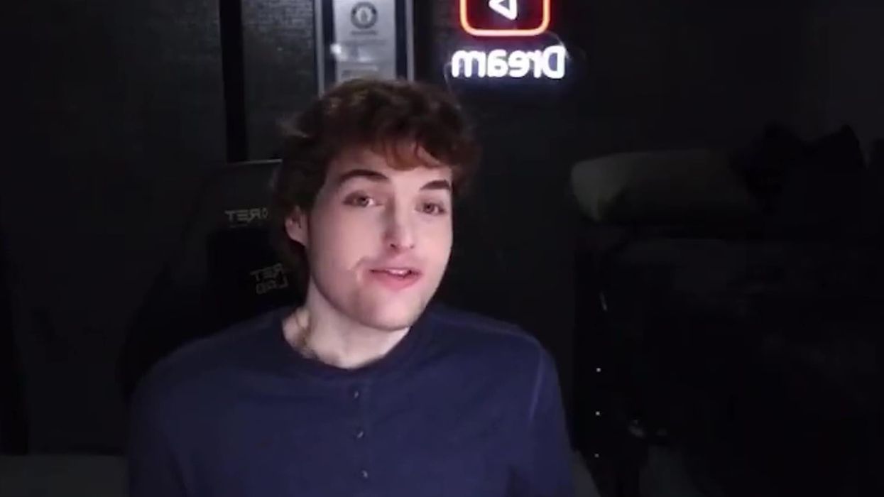 Dream responds after #HesUgly trended right following his face reveal