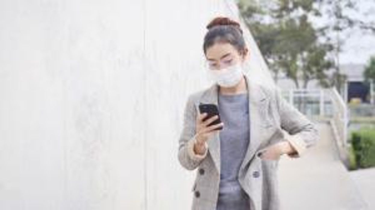 Inside Ukraine's meme-filled Twitter account