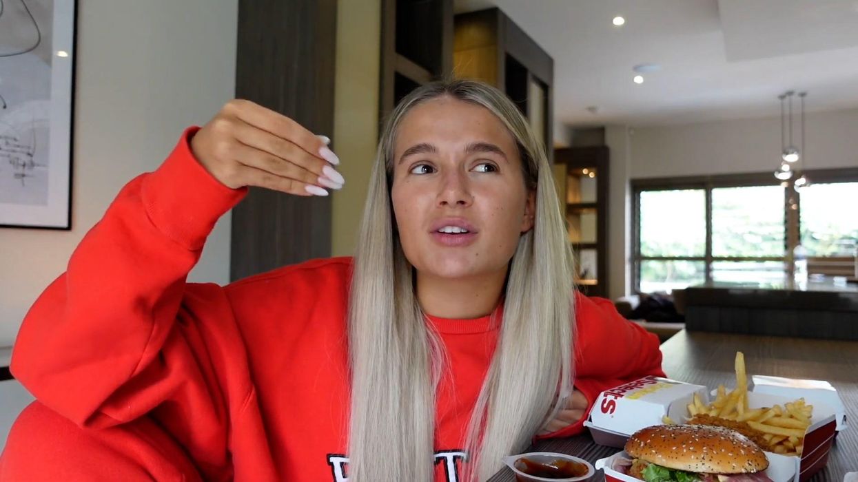 Molly Mae Hague admits she's seeing a therapist and been 'struggling' recently