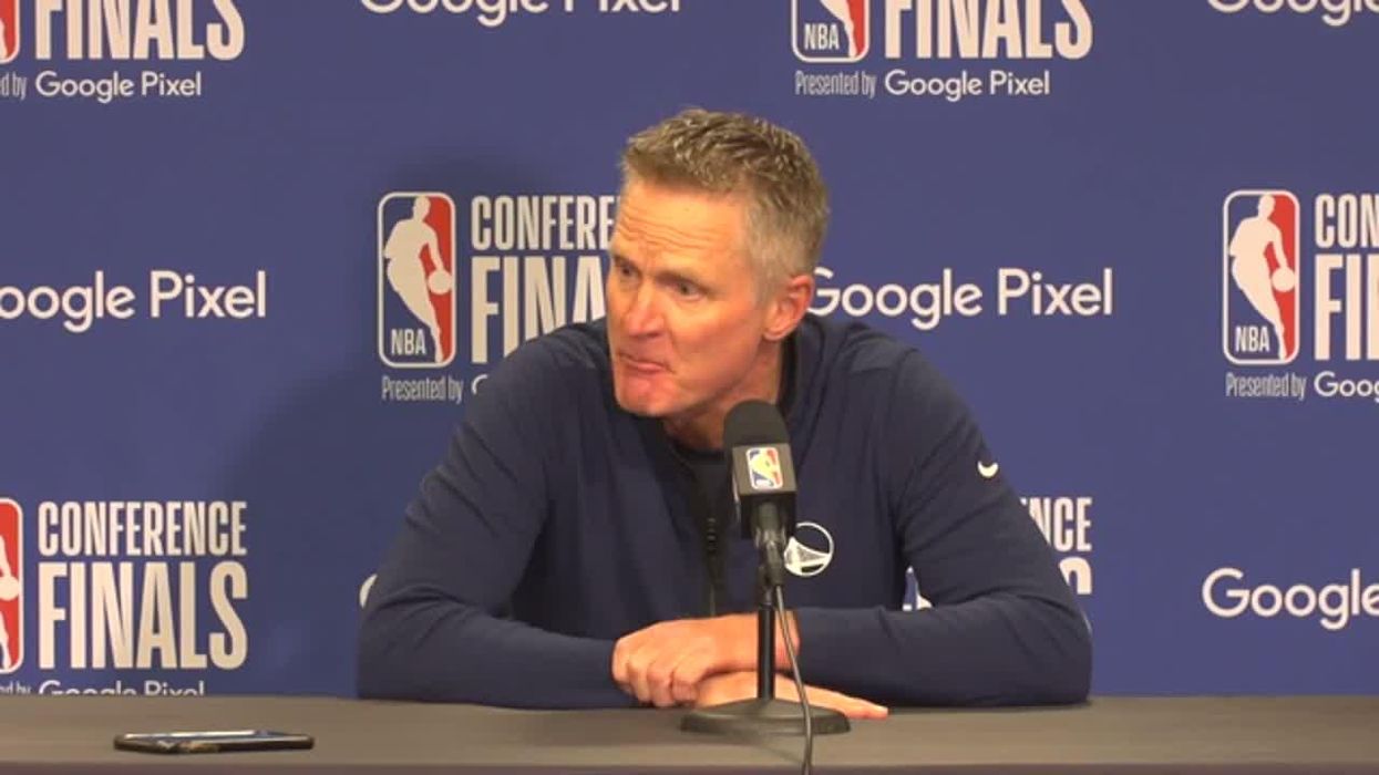 NBA coach Steve Kerr widely praised for passionate gun control speech