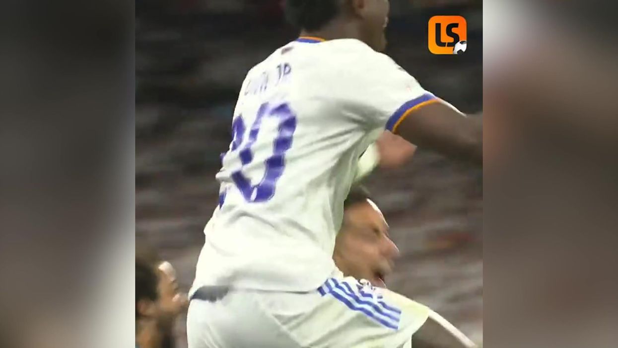 Real Madrid have completely misunderstood the 'man in a nightclub' meme