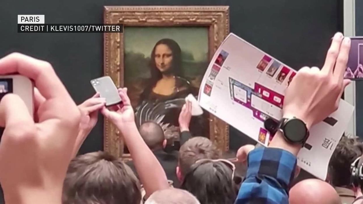 TikToker sparks fears that Mona Lisa has been stolen