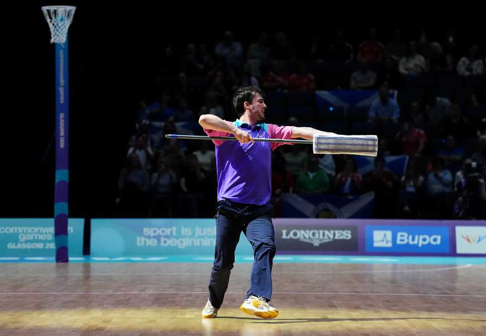 Commonwealth Games ‘mop man’ describes mother’s surprise at his viral fame