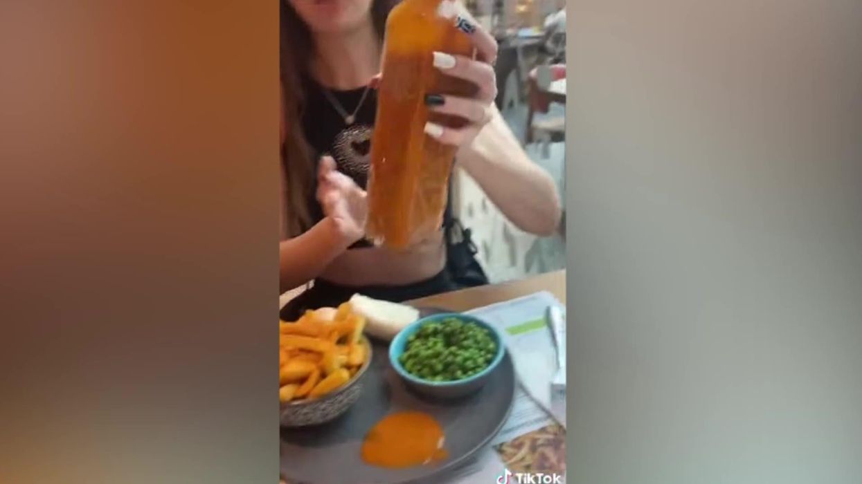Nando's fans are shocked at how you actually get the sauce out of the bottle
