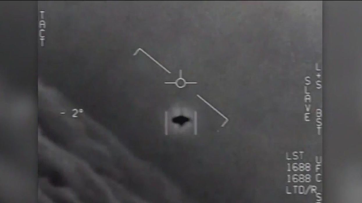 'UFO' captured on camera in Egypt leaving people online baffled