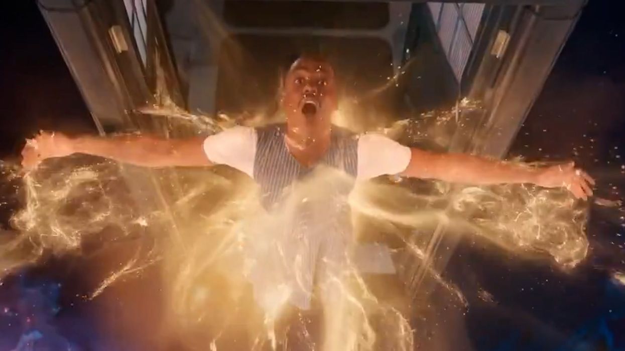 'Absolute train wreck': Doctor Who fans react to season finale with Billie Piper surprise