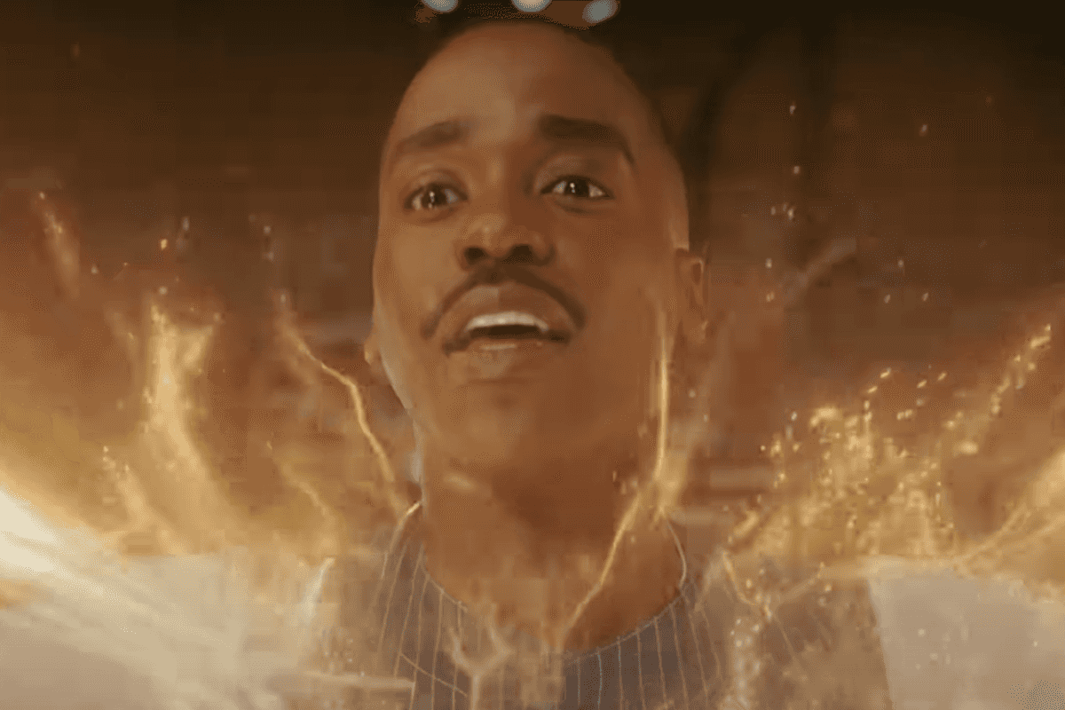 Ncuti Gatwa regenerating as the 15th Doctor.