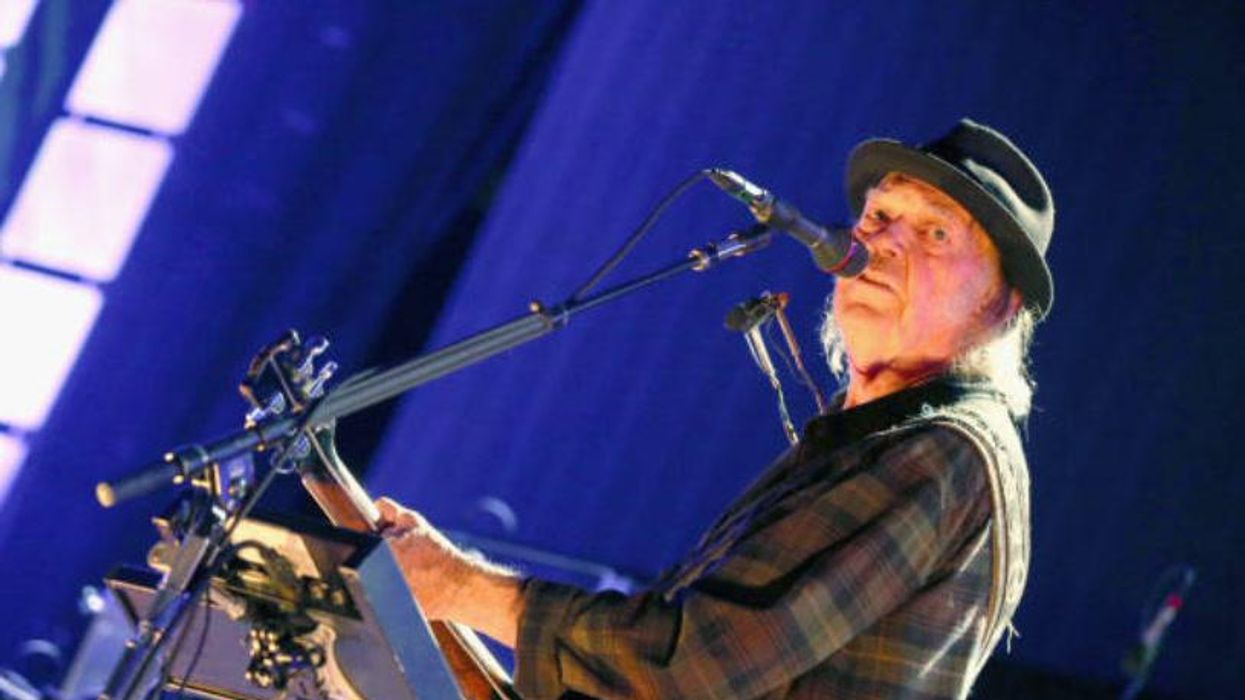 Neil Young tells Spotify to remove his music over Joe Rogan's vaccine misinformation