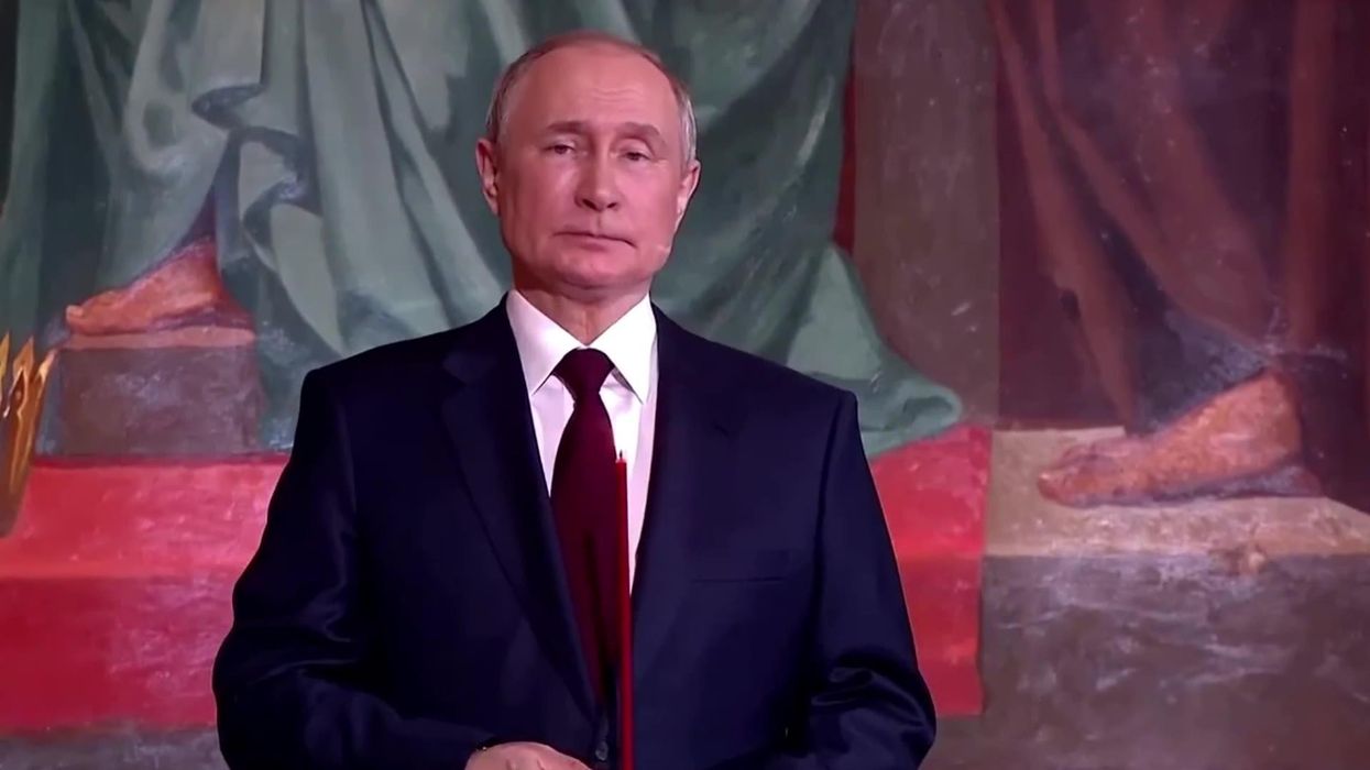 More footage of Putin appearing unsteady emerges amid illness rumours
