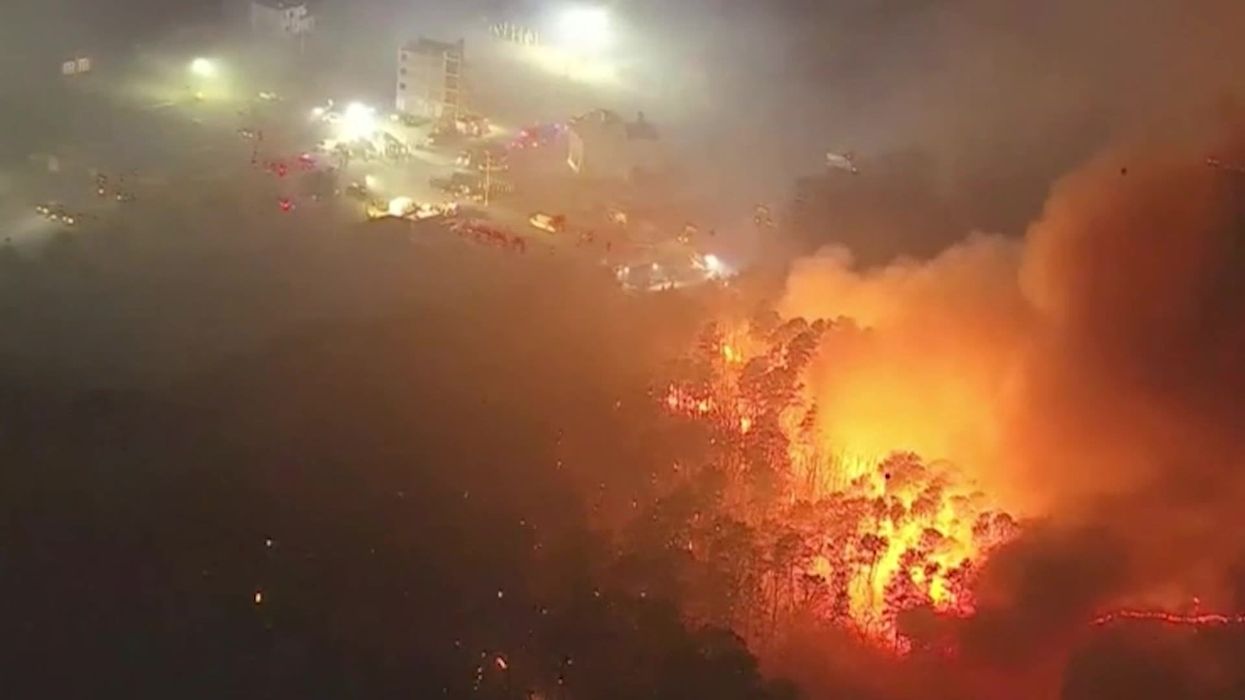 New Jersey wildfires: Shocking footage shared on social media as evacuation order lifted