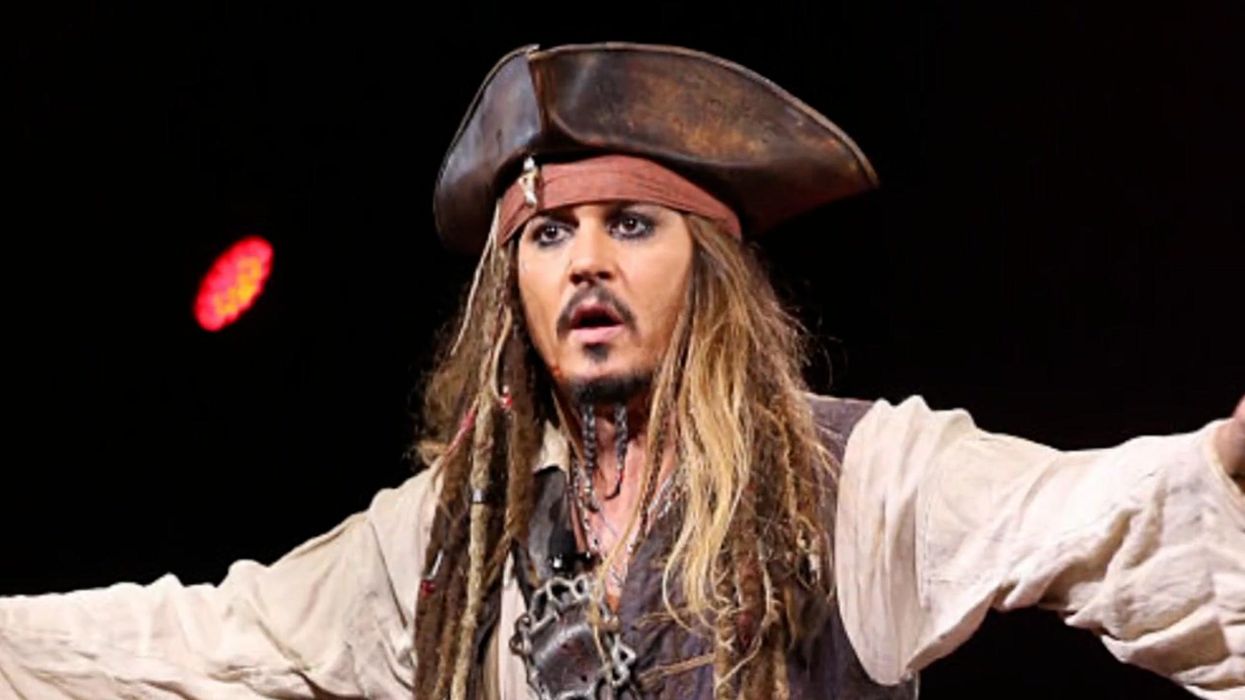 More than 500k people sign petition to have Johnny Depp return to Pirates of the Caribbean