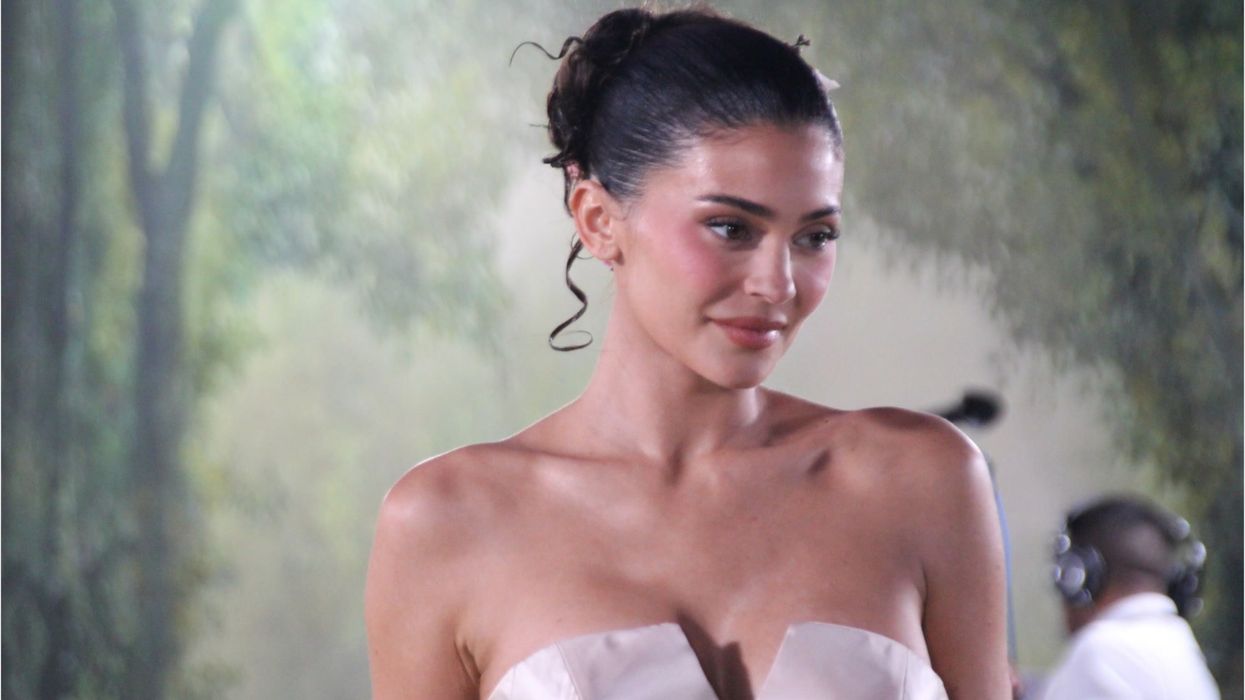 Kylie Jenner fans concerned about 'dangerous' detail in bikini photos