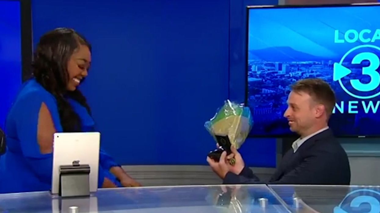 News anchor unknowingly introduces her own proposal live on-air