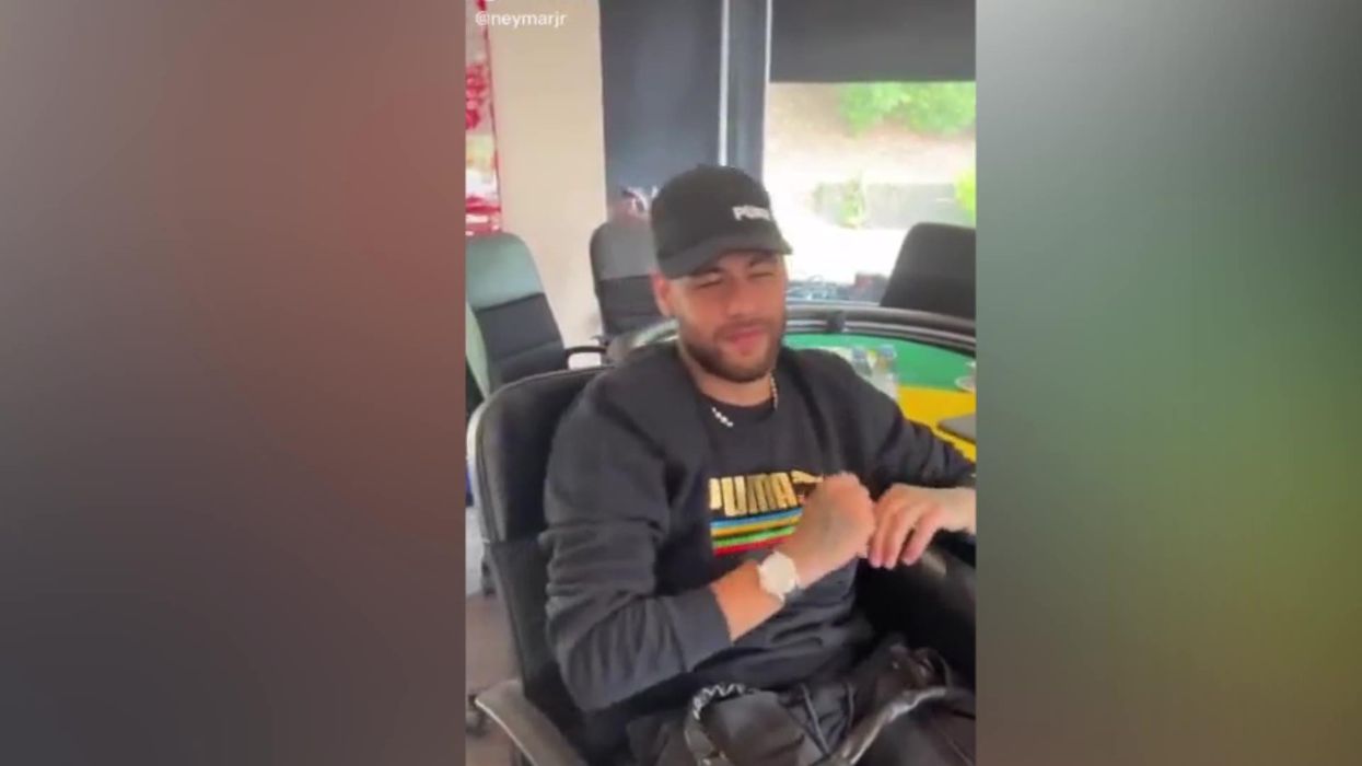 Neymar branded 'pathetic' for showing support for Brazilian president Bolsonaro