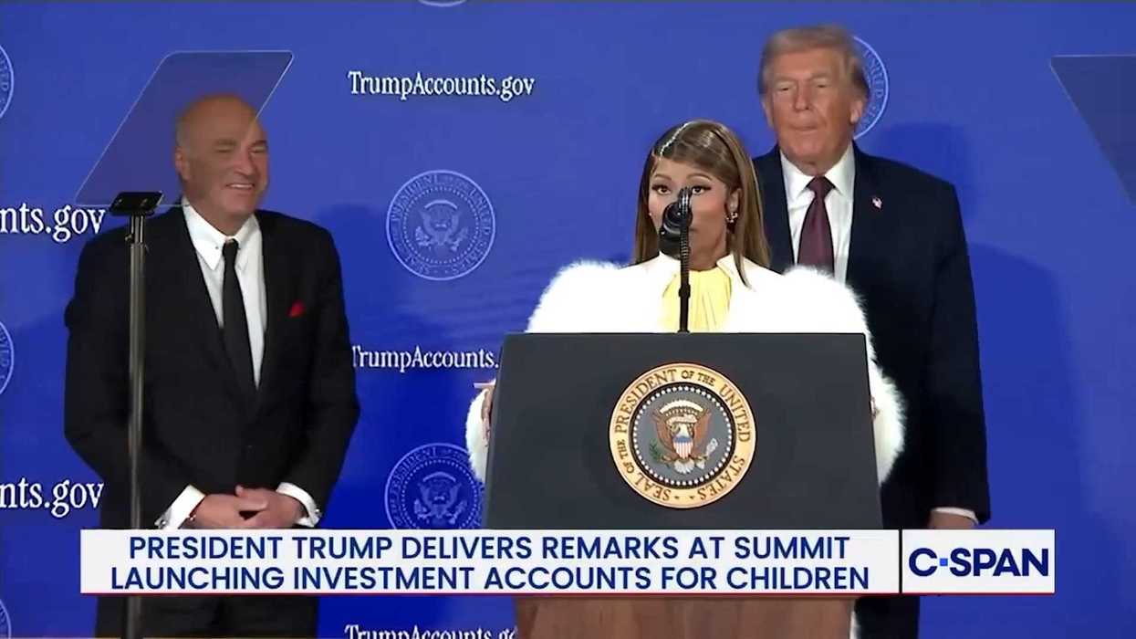 Nicki Minaj gifted a Trump Gold Card visa after calling herself his 'number one fan'