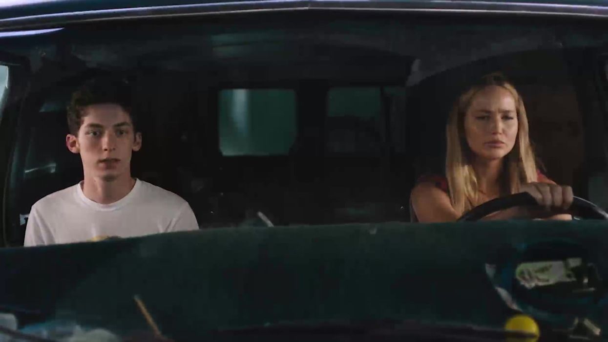 Jennifer Lawrence goes skinny-dipping in trailer for new sex-comedy