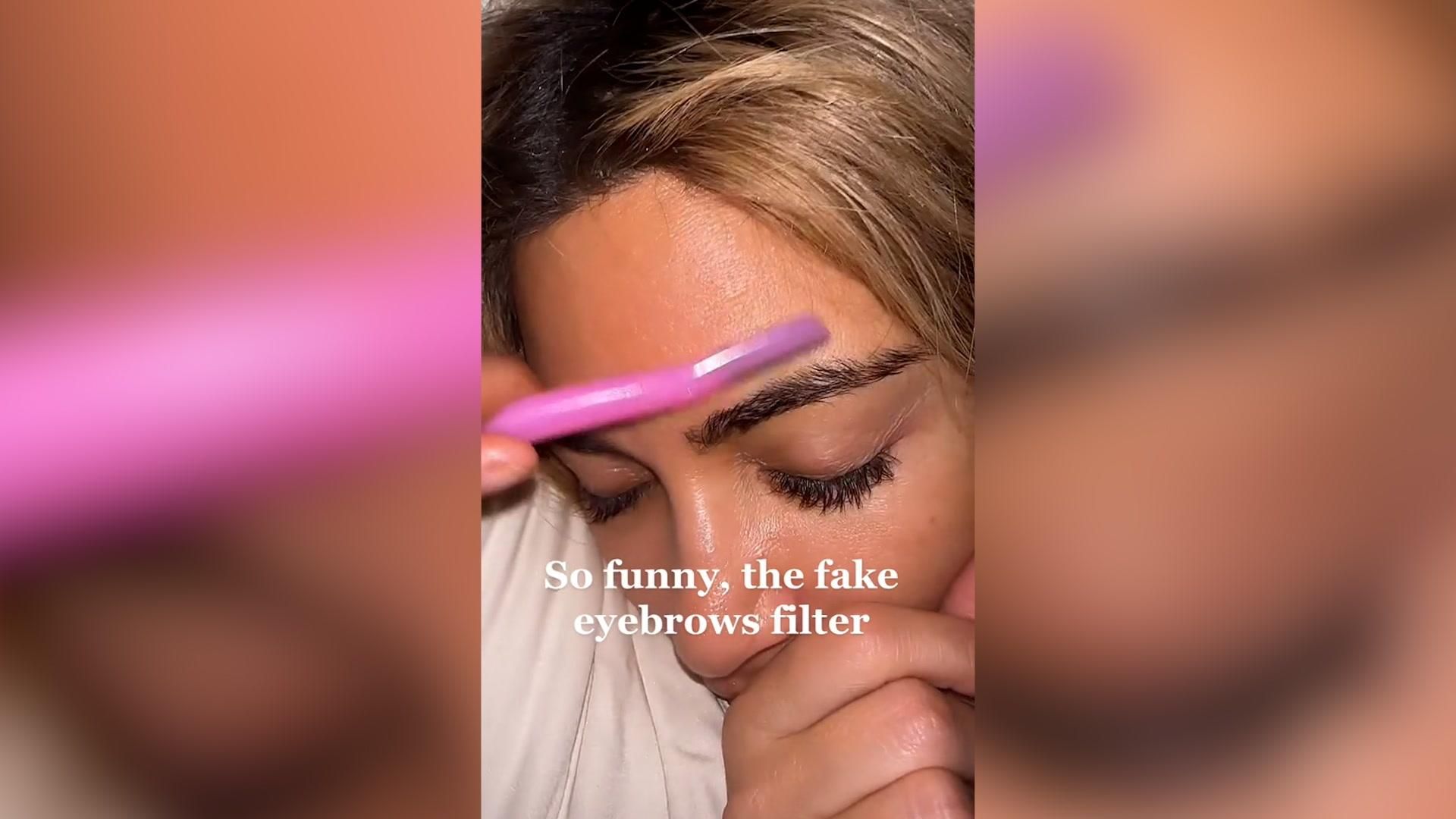 Kim Kardashian Porn Doggy - North West pranks Kim Kardashian by 'shaving her eyebrows off' | indy100