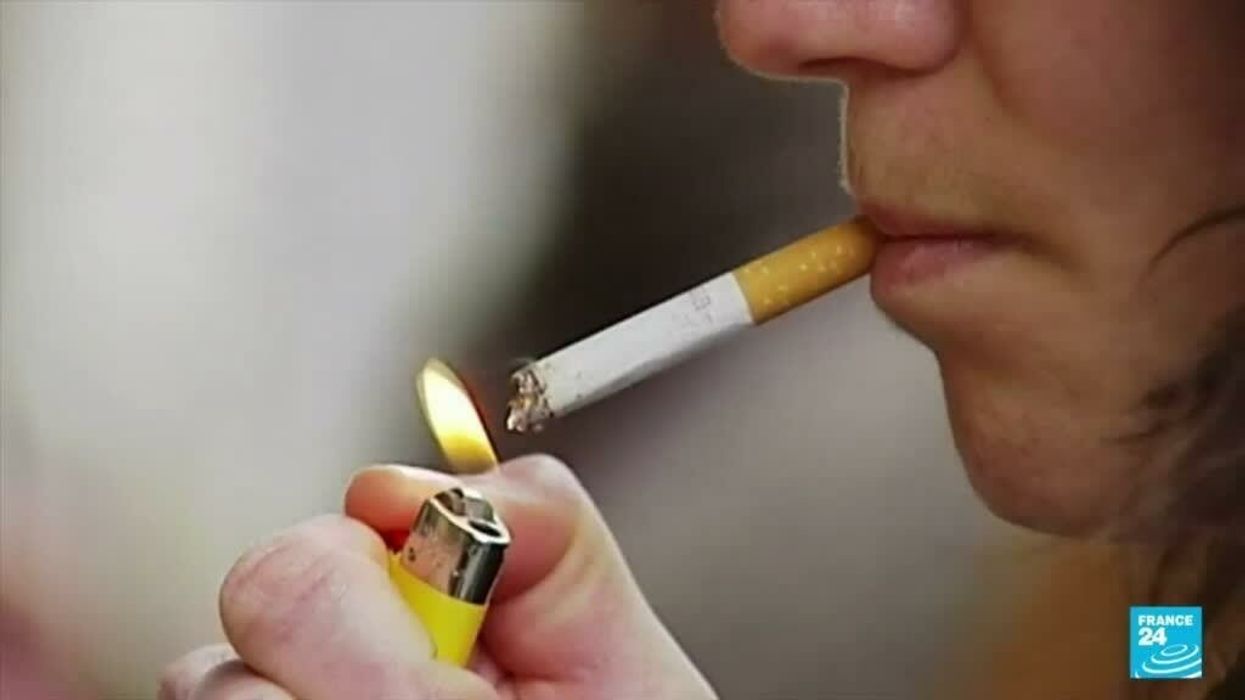 Study suggests smokers get an 'extra week off' from cigarette breaks