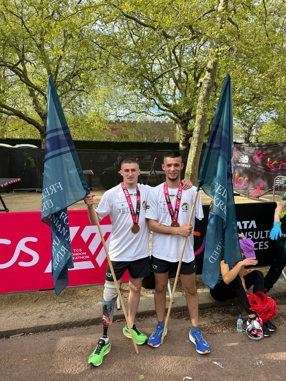 Ukrainian soldier who ran London Marathon to gift medal to help fundraiser