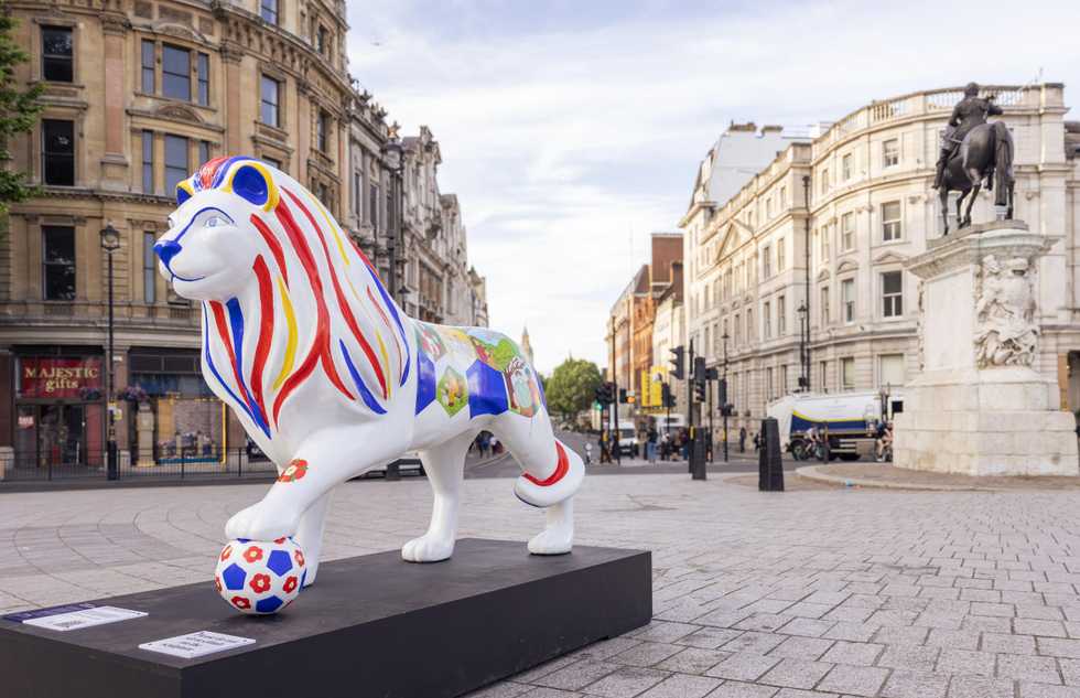 Lion-themed public art trail brings World Cup fever to England fans