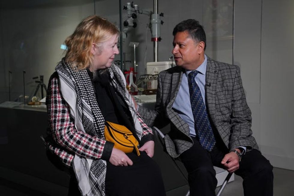 Patient reunited with surgeon