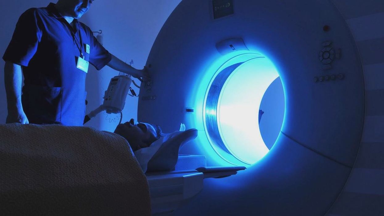 Patient receives 'major injuries' after wearing metallic sex toy to MRI scan Patient receives 'major injuries' after wearing metallic sex toy to MRI scan
