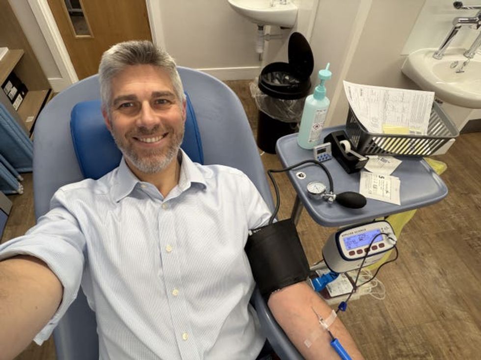 Paul Bickley donating his blood