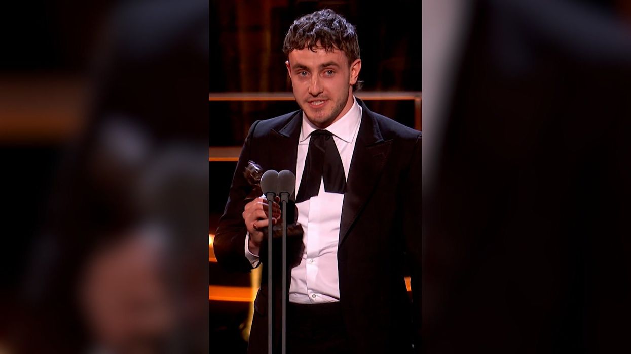 Paul Mescal pays tribute to cancer-stricken mum in Olivier Awards speech