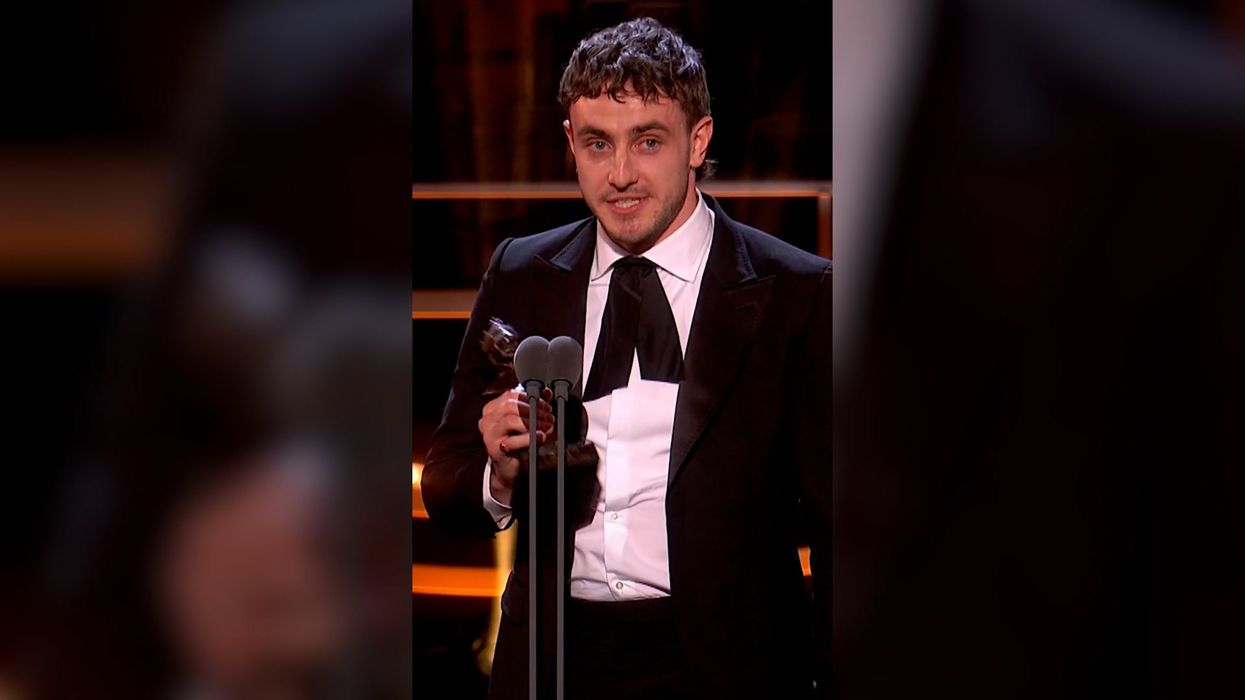 Paul Mescal pays tribute to cancer-stricken mum in Olivier Awards speech