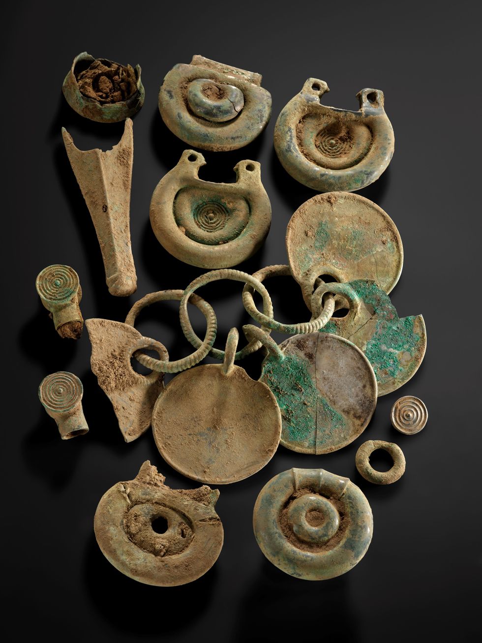 Peebles Hoard objects