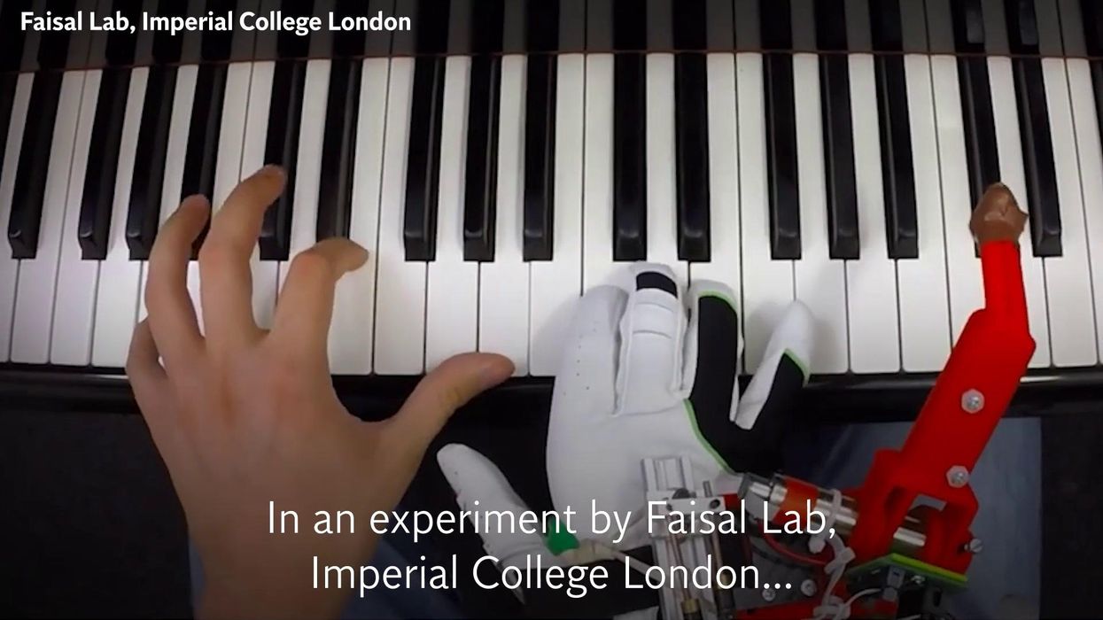 Man goes viral after posting thumb which extends 5.5 inches and regrows