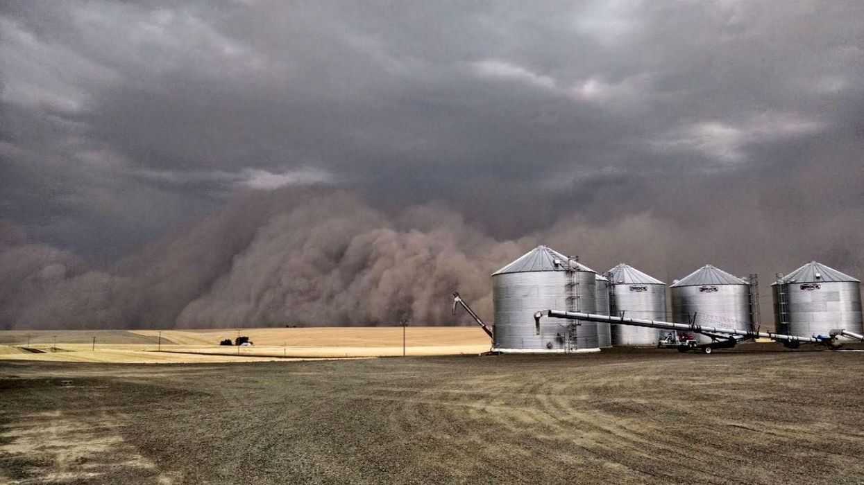 Picture: U.S. Department of Agriculture/ Flickr/ a Haboob in Ritzville, Washington, circa 2014