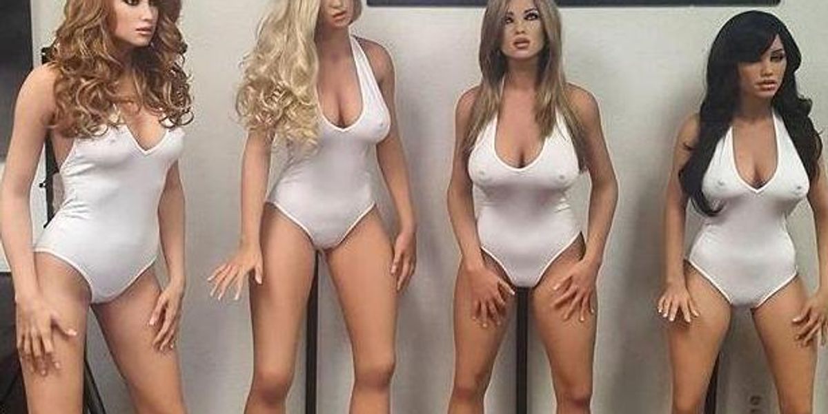 You can now use this handy app to build your own sex robot. Single men around the world, rejoice | indy100 | indy100 You can now use this handy app to build your own sex robot. Single men around the world, rejoice | indy100 | indy100