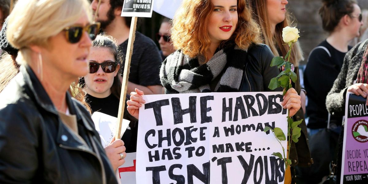 Man destroys anti-abortion argument with a simple question