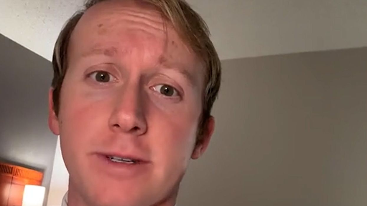 Plane passenger sparks debate for standing up the entire flight