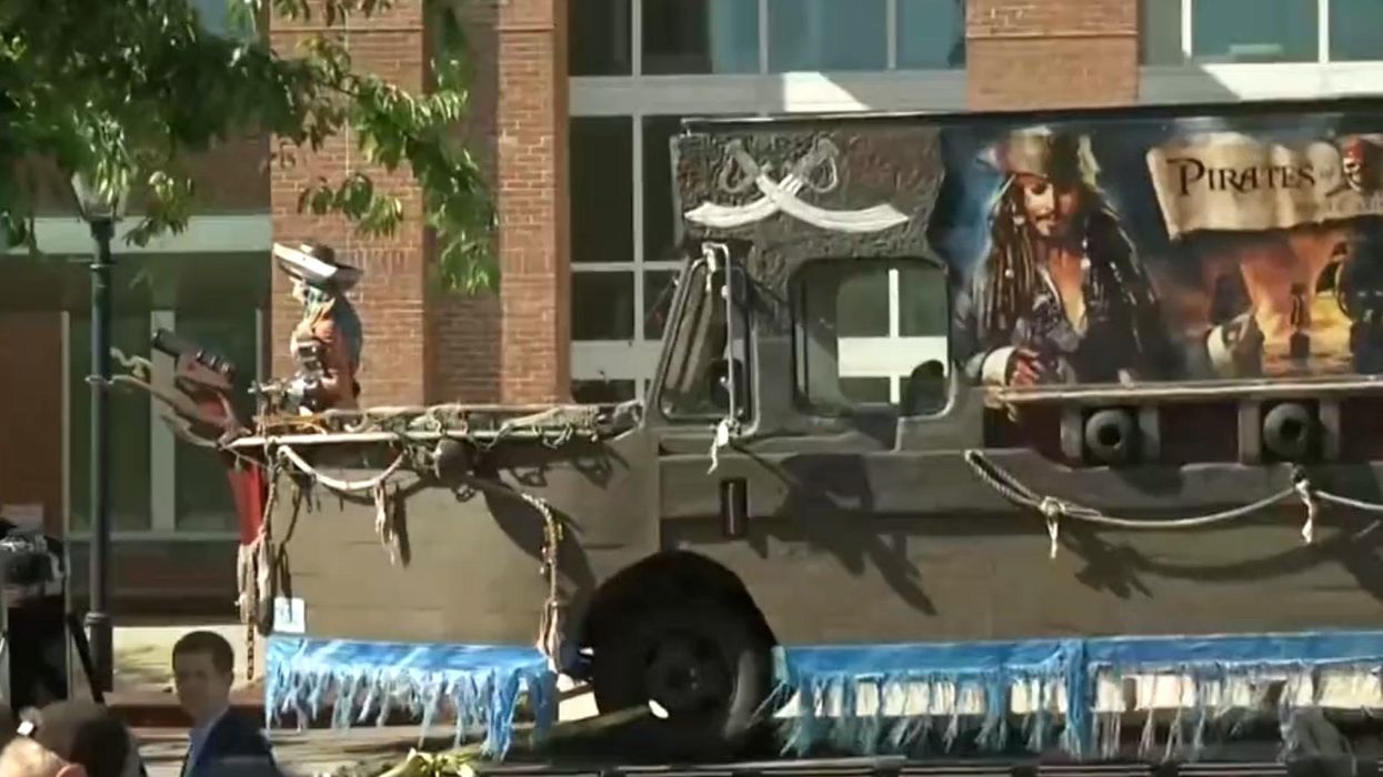 Pirates of the Caribbean boat seen 'sailing' in front of Depp v Heard courthouse