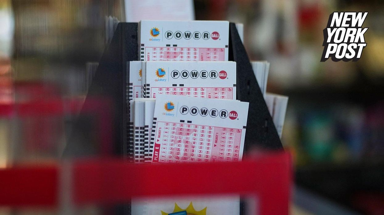 Expert reveals exactly what you should do if you win tonight's $2bn Powerball jackpot