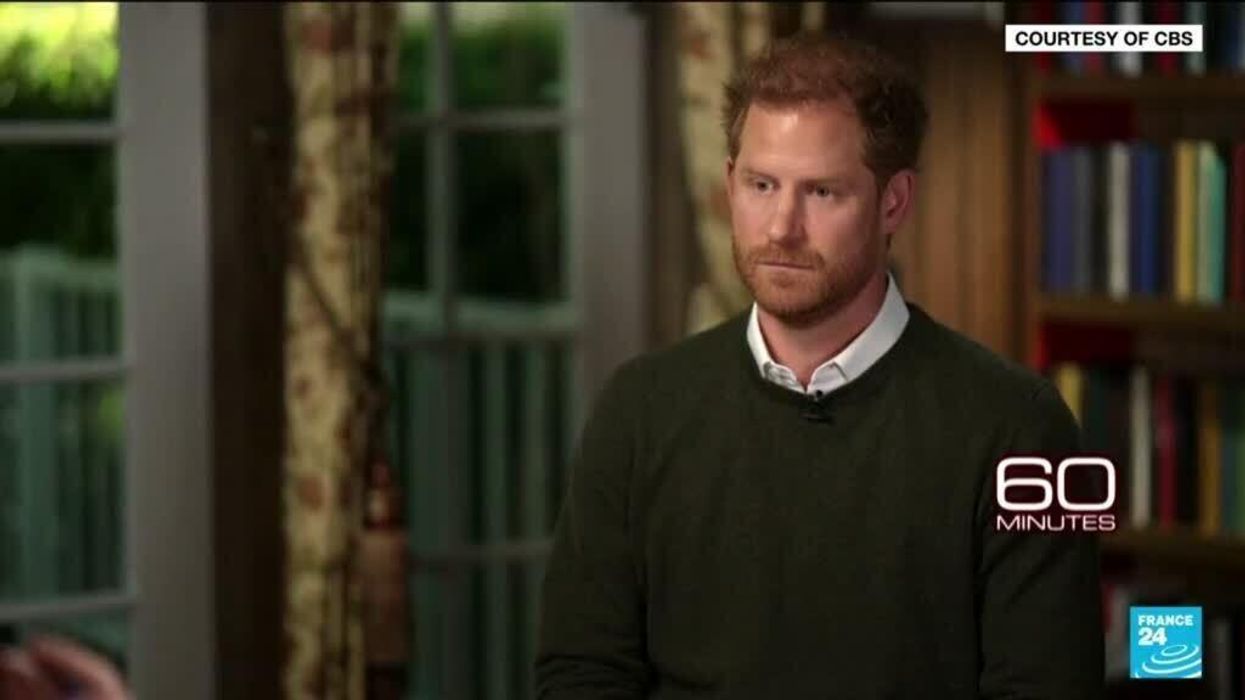 Here's what Prince Harry's body language tells us about how he really feels