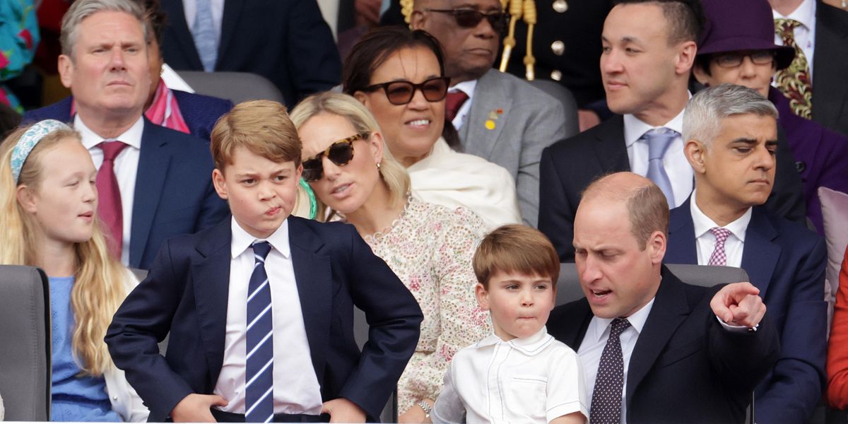 People think Prince George, Louis and William look like a football team in hilarious photo | indy100 People think Prince George, Louis and William look like a football team in hilarious photo | indy100