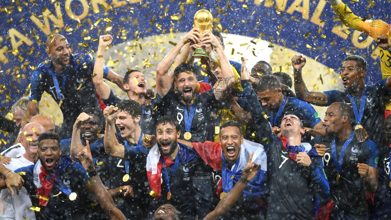 Psychic says that there won't be a World Cup winner because of a 'great explosion'